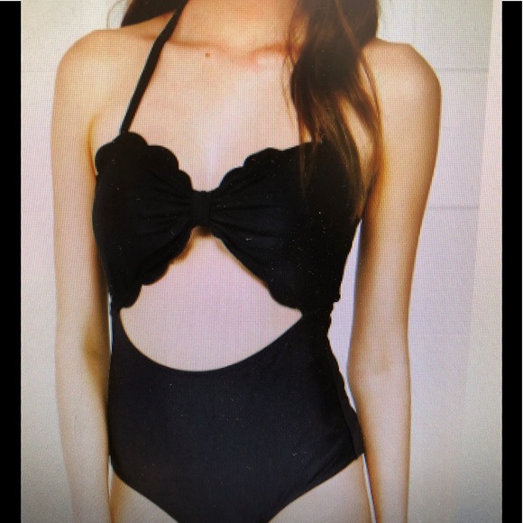 One piece bathing suit - Picture 3 of 4